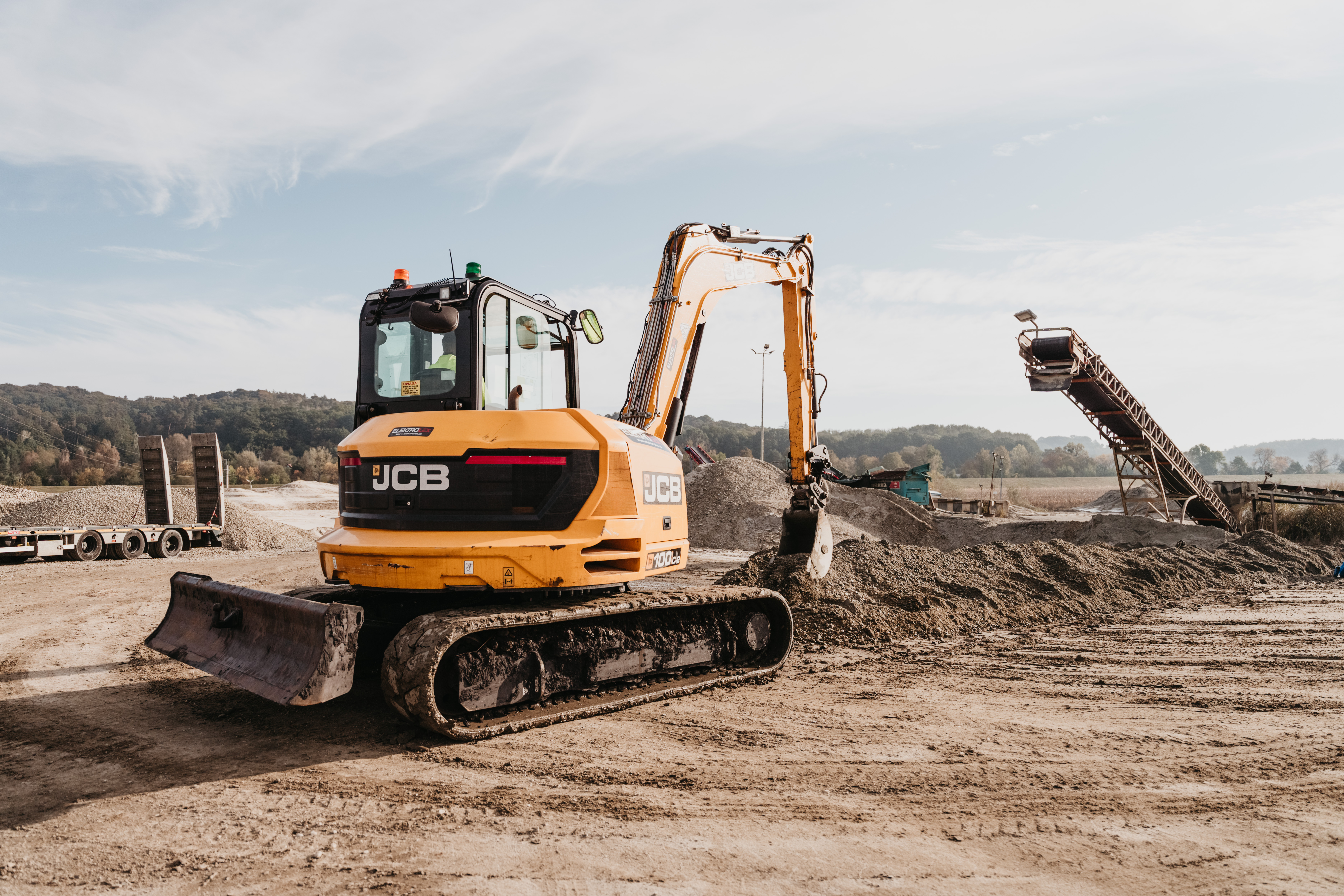 Wykopy specjalistycznym sprzętem